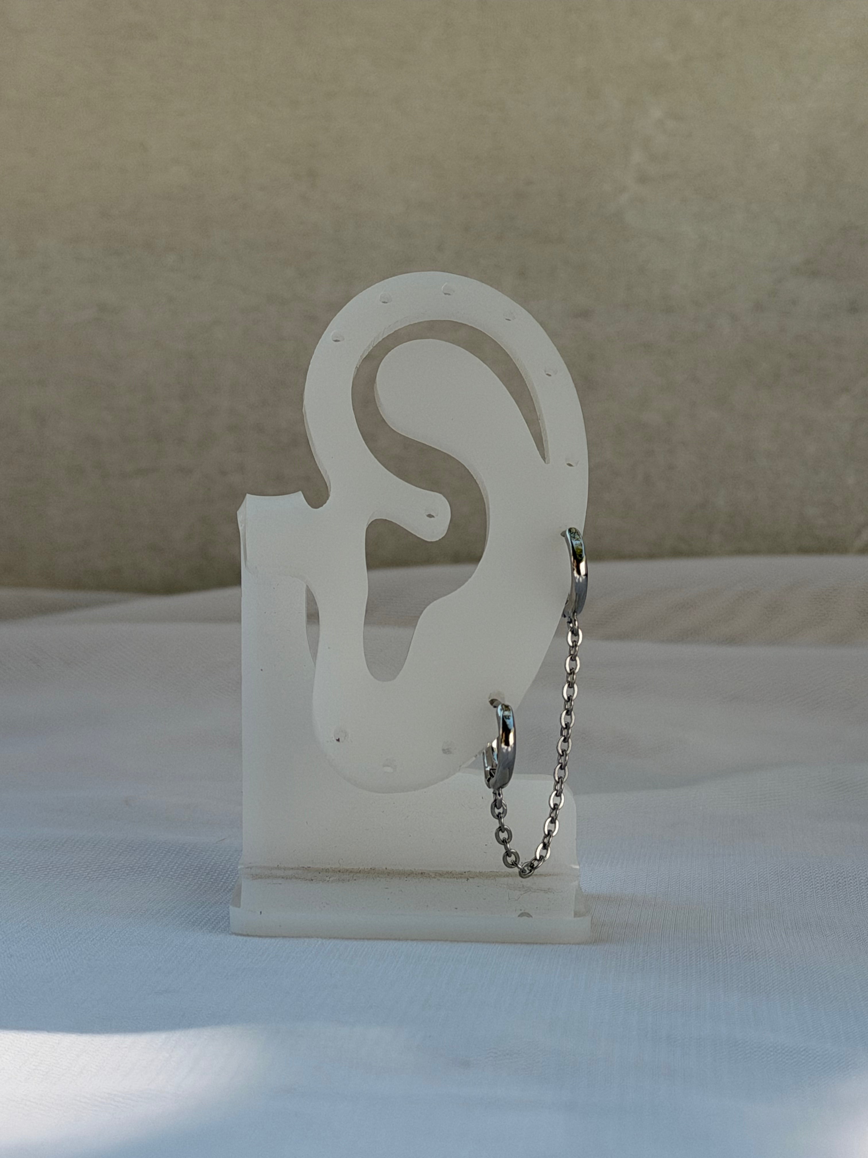 HUGGIES SILVER CHAIN