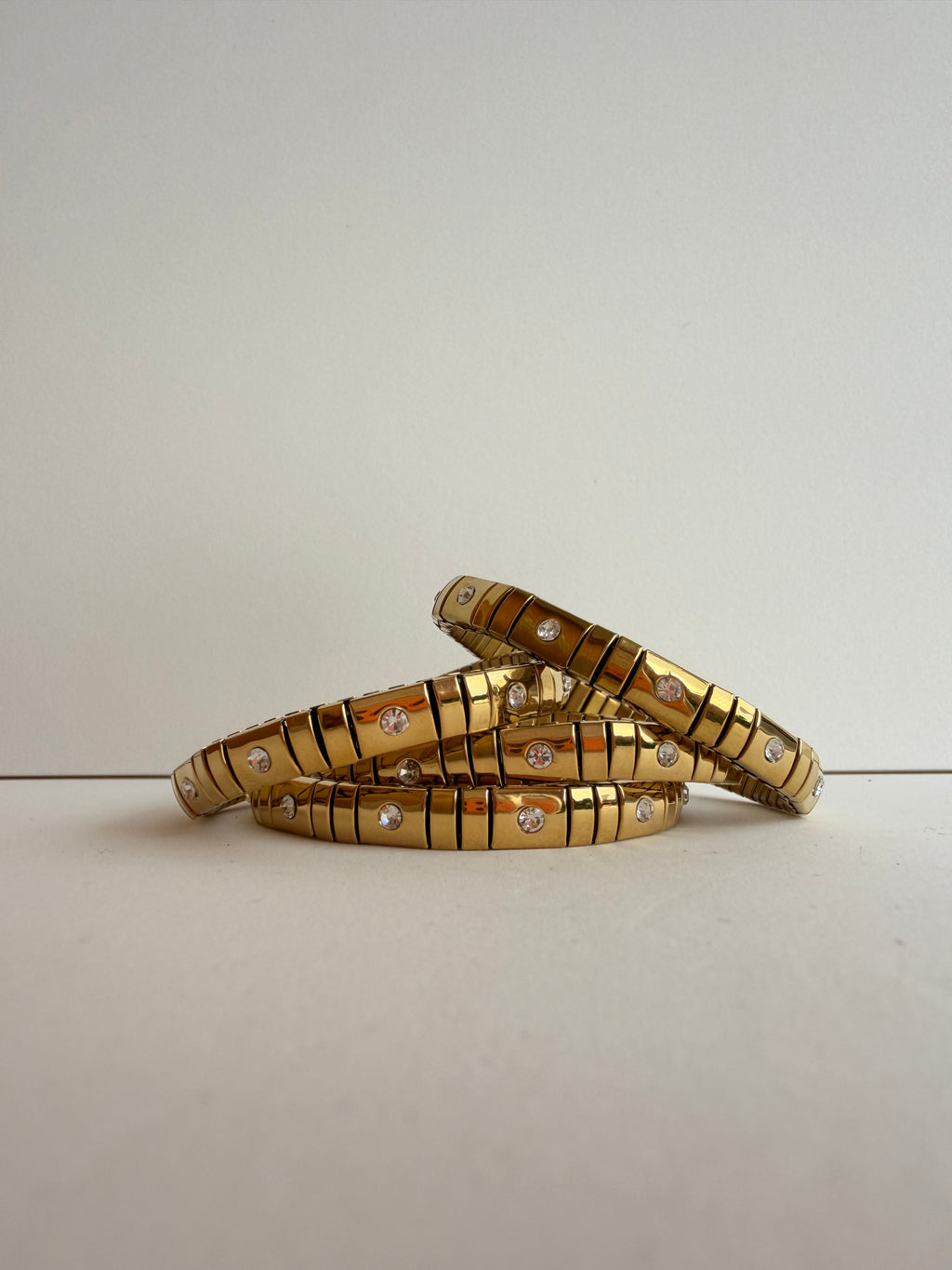 PULSERAS MIA
