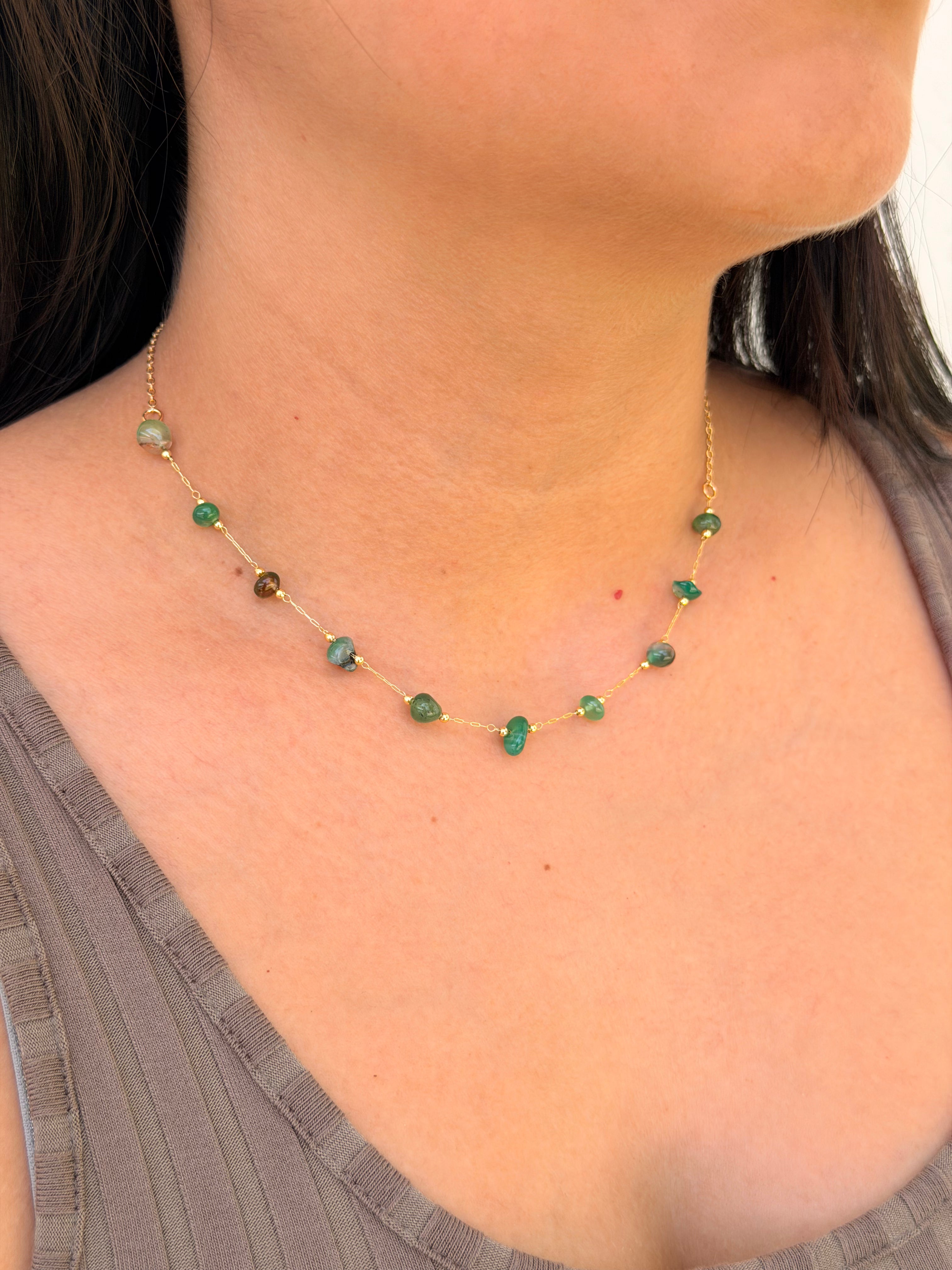 GARGANTILLA VERDE