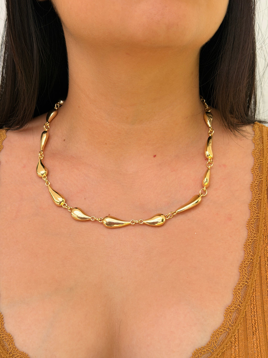 COLLAR AURA