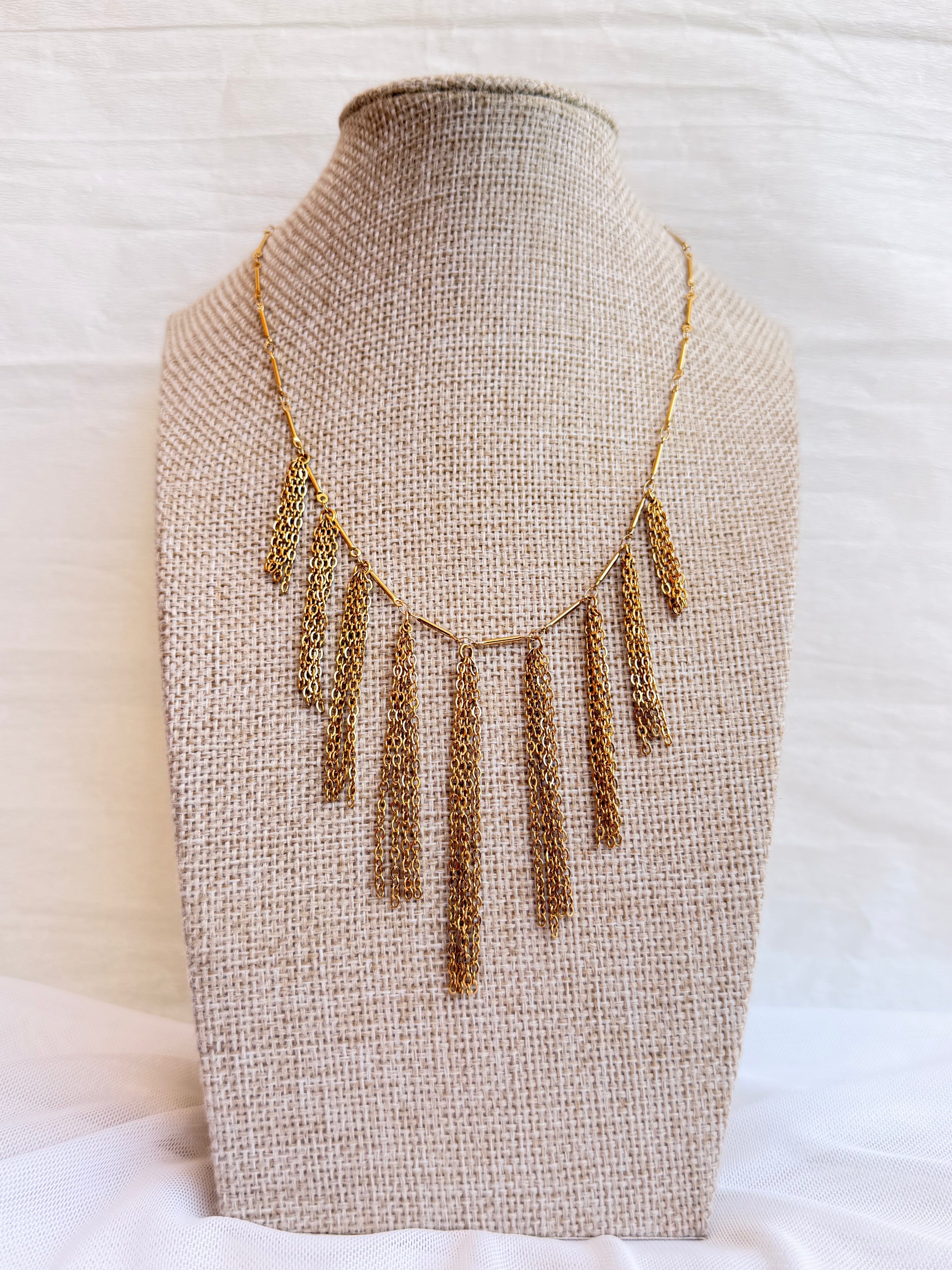 COLLAR AFRICA