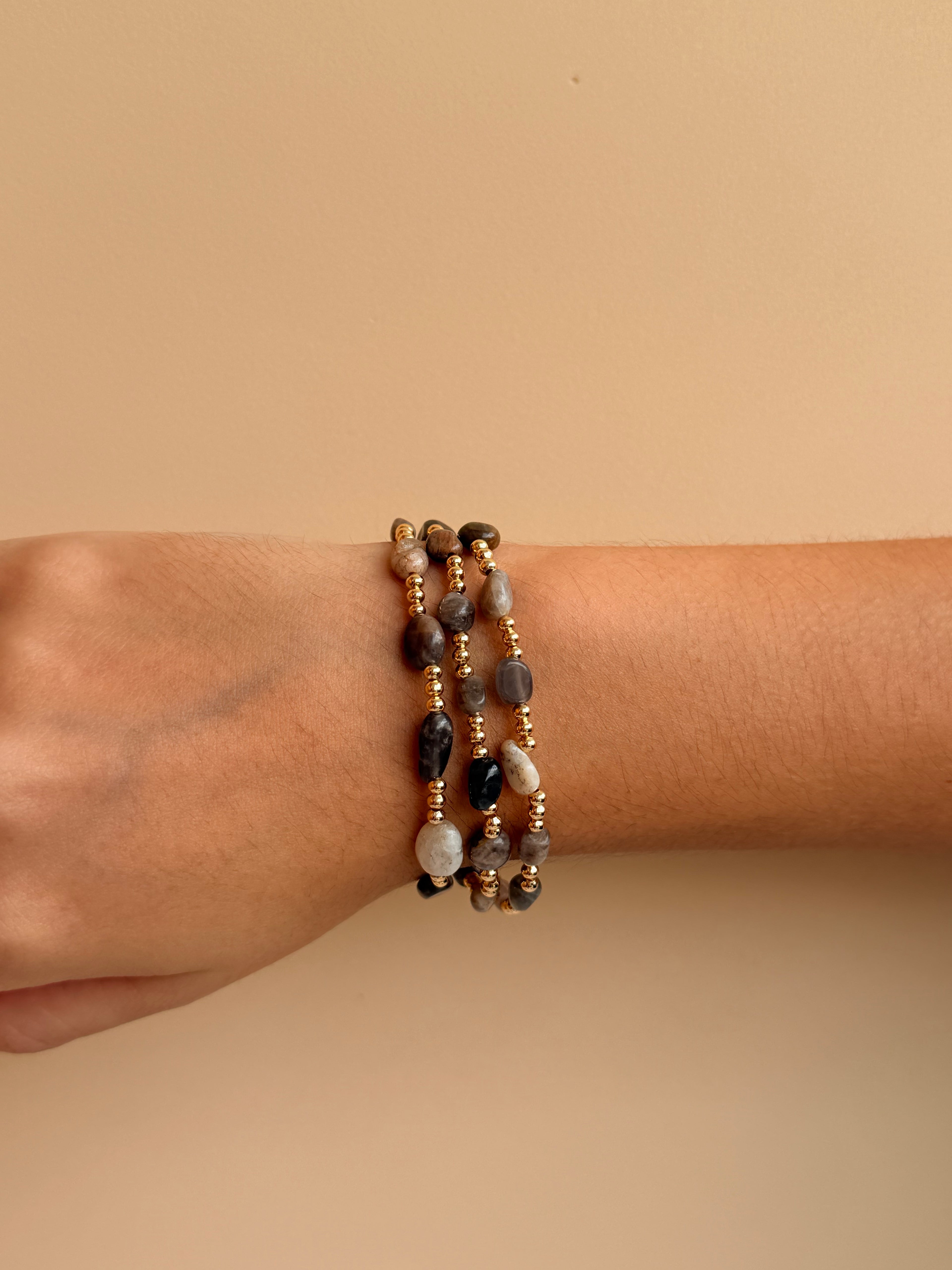 PULSERAS CON INTENCIÓN