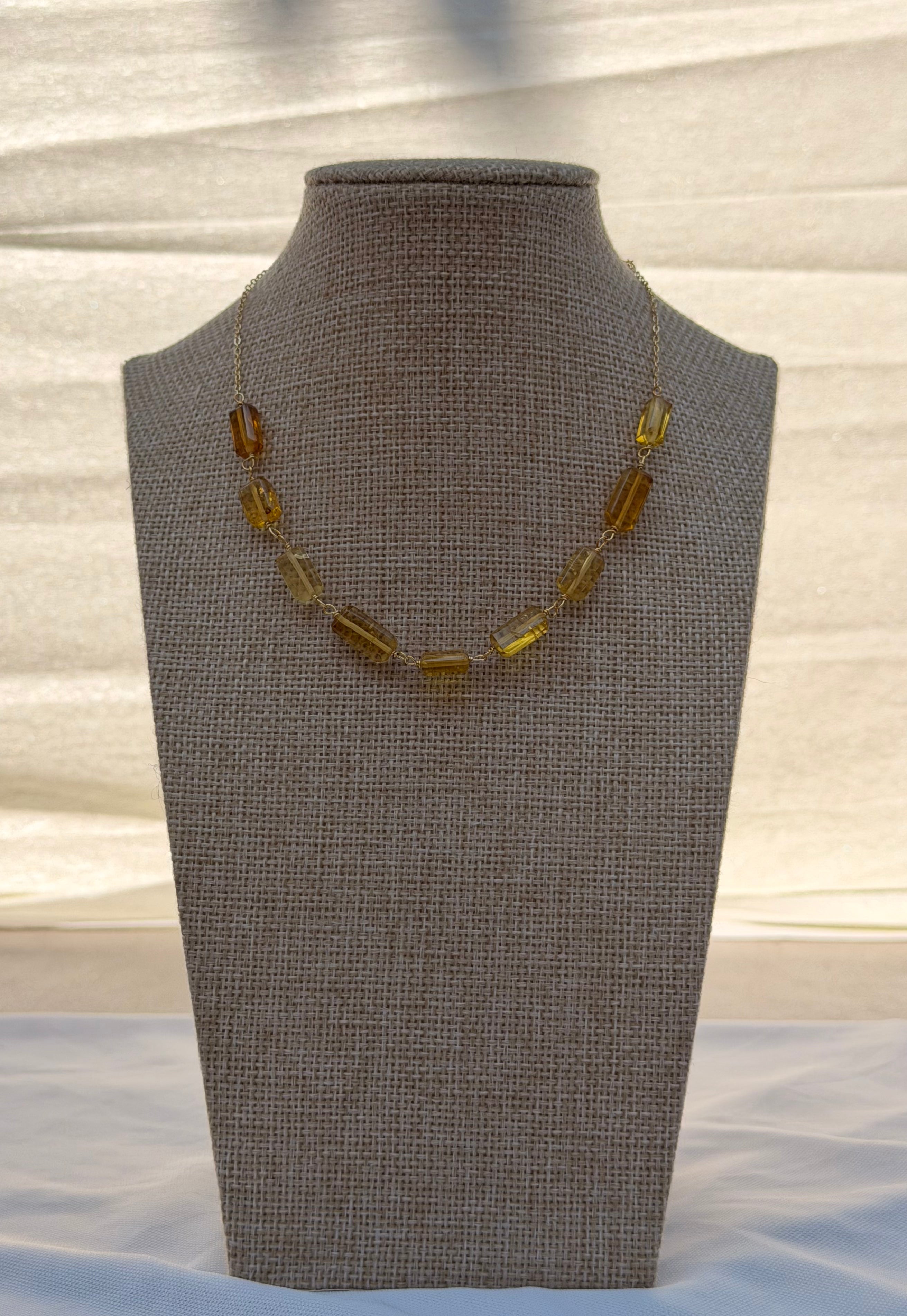 COLLAR AUREA